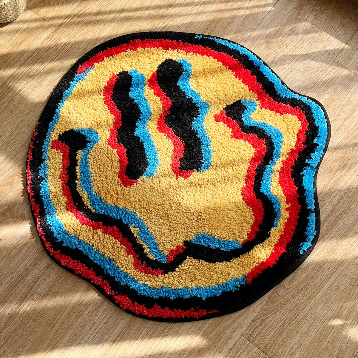 Trippy Smiley Face Tufted Rug, Aesthetic Bedroom & Living Room Decor